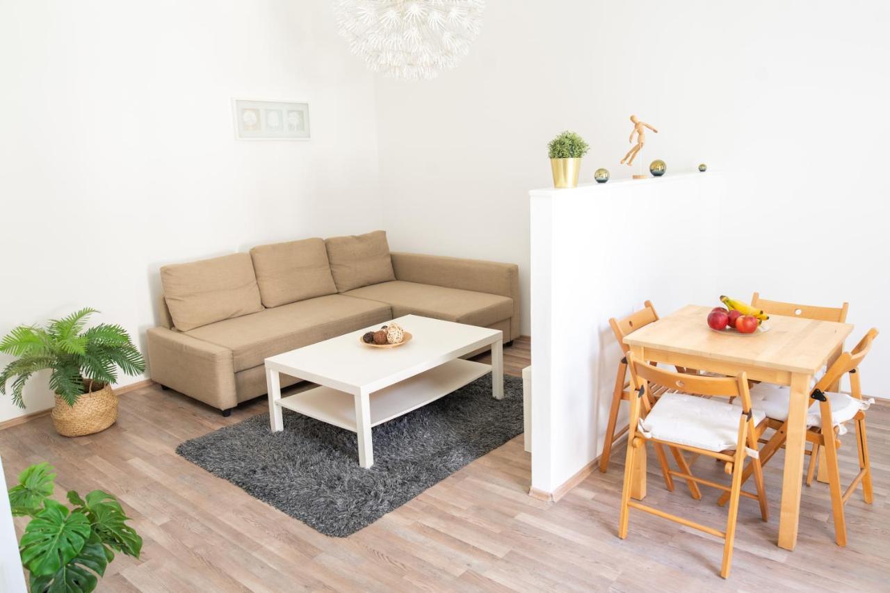N28 Condo Apartment Next To Andrassy. Budapest Exterior photo